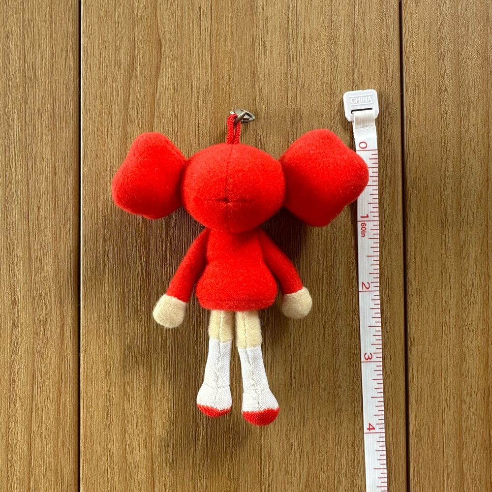 Coach Poppy Chan Charm featuring Cherry Chan - Picture 4 of 10